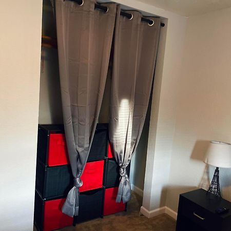 Cozy 1 Bed ~ Close To Soaring Eagle And Downtown ماونت بليزانت المظهر الخارجي الصورة
