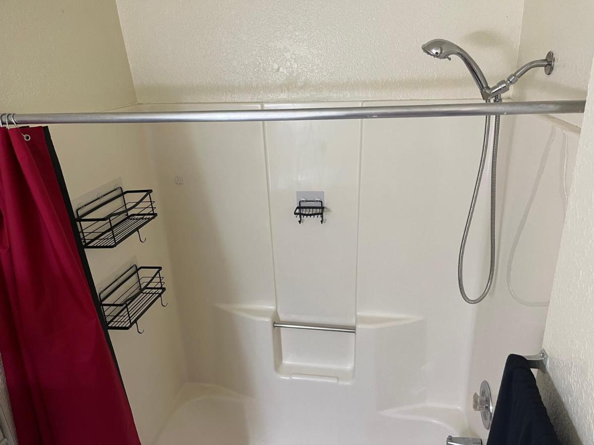 Cozy 1 Bed ~ Close To Soaring Eagle And Downtown ماونت بليزانت المظهر الخارجي الصورة